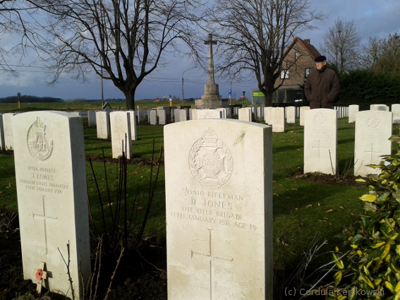 Soldatenfriedhof, Dez. 2013, Westflandern